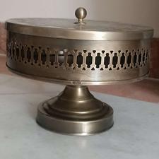 شیرینی خوری و شکلاتخوری آکبند