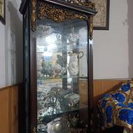 بوفه و ظروف داخلش.نو نو به فروش میرسد