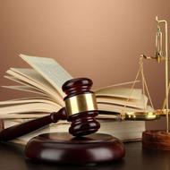 استخدام وکیل پایه دوم / وکیل پایه یک در شرکت