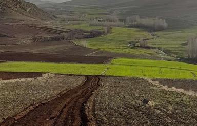 100 متر زمین مسکونی