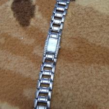 LARosساعت زنانه نگین هایش اصل ساعت عروس