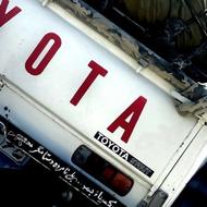 سلام ماشین دوهزار یا سایپا خریدارم 6ماهه