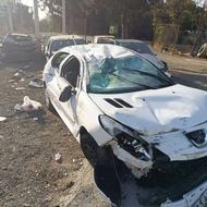 خریدار اتومبیل خودرو تصادفی چپی