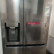 تعمیر انواع یخچال خانگی و صنعتی در محل