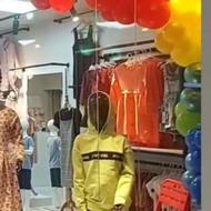 کار در فروشگاه لباس کودک