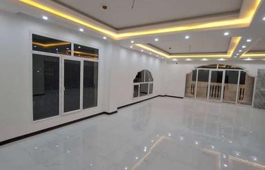 هاشمی/320متر ویلایی دوطبقه رو پیلوت نوساز در فاز5 اندیشه