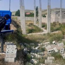 240مترزمین 100متربنادوخواب هشترودروستای پوستین دوزبهراتوبان