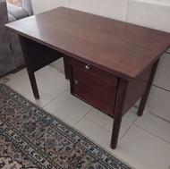 میز تحریر چوبی