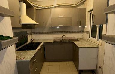 رهن و اجاره آپارتمان طبقه اول مرکز شهر