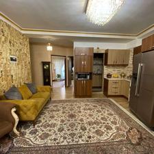 آپارتمان 100متری پاسداران دسترسی راحت 2خواب سنددار