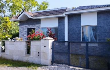 فروش ویلا استخر نوارساحلی نمک ابرود 220متر