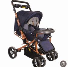 فروش یک کالسکه در حد نوع همراه کریر در حد نوع