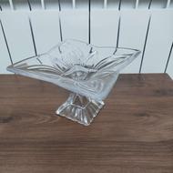 شیرینی خوری