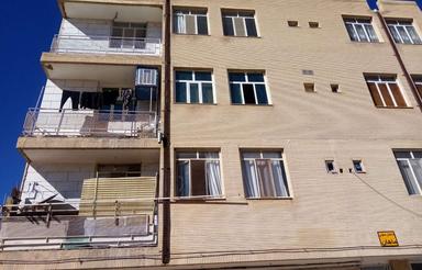 آپارتمان دو خوابه77متری خیابان بهار شهرکرد