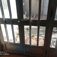 در المینیومی