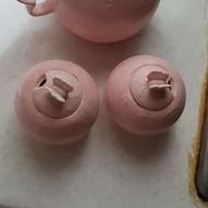 یک قوری فانتزی ودو قندان