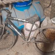 یک عدد دوچرخه سالم در حد نو