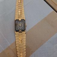 ساعت فروشی تمیز