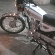 یکدستگاه موتور هندا 125