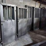 درب انباری آهنی در پنجره الومینیوم upvc بالکن آسانسور سرویس