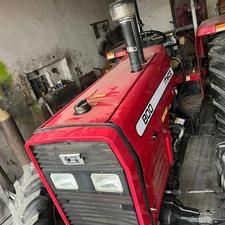 تراکتور 800 سال1398 کم‌کارکرد