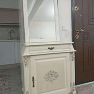 آینه وکنسول