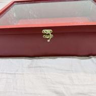 جعبه ی گل و‌ هدیه