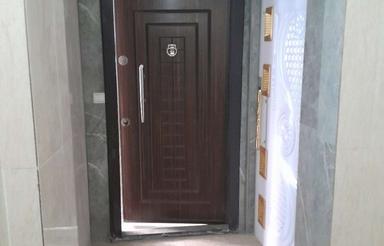 50متر کلید نخورده. طبقه دوم. اسانسور. انباری.