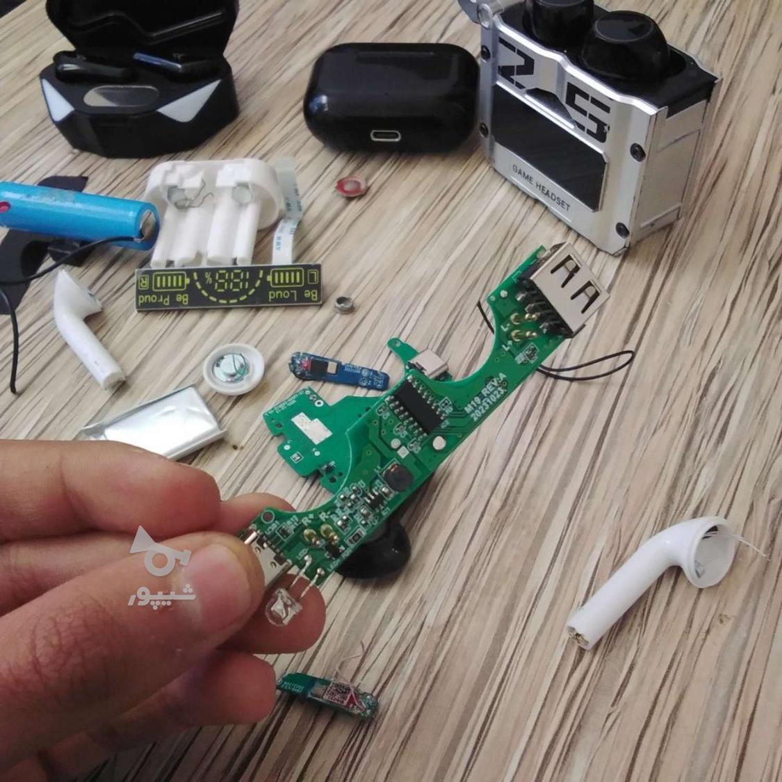 تعمیر تخصصی ایرپاد و هندزفری بلوتوث فروش باتری اصلی