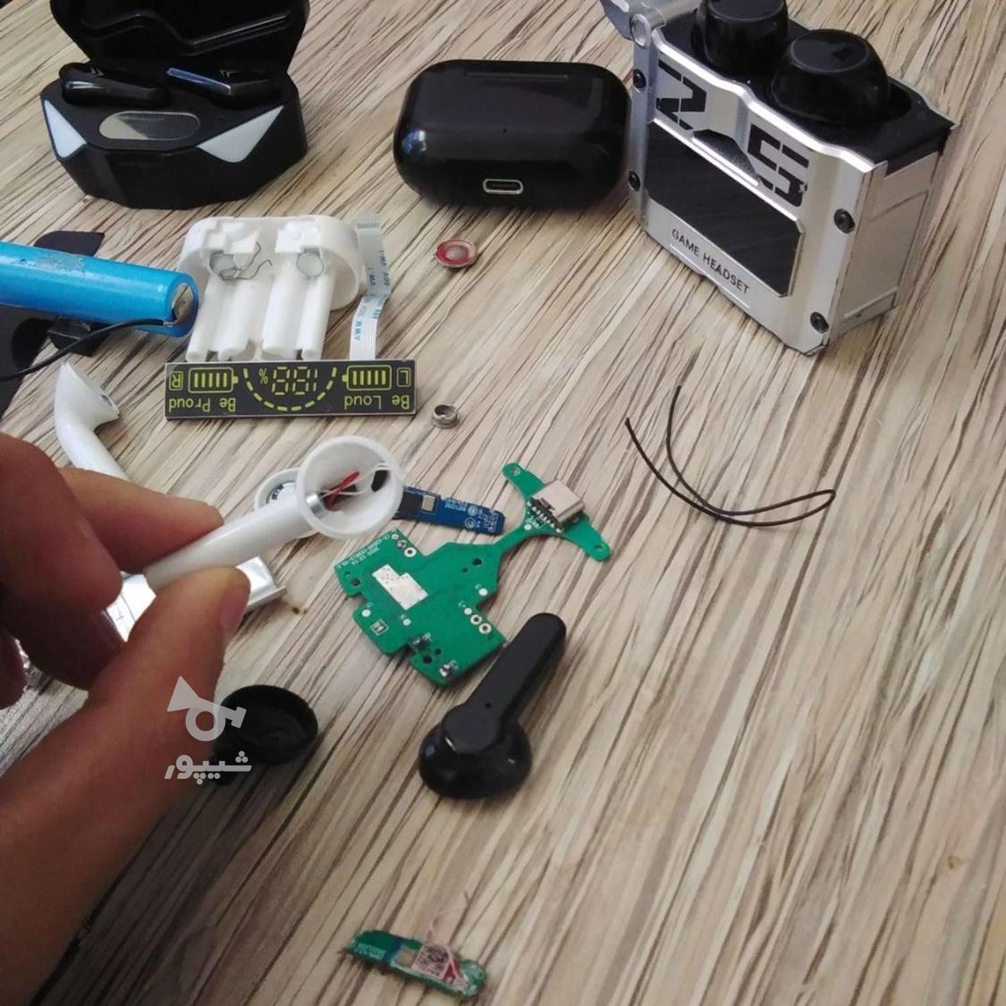 تعمیر تخصصی ایرپاد و هندزفری بلوتوث فروش باتری اصلی