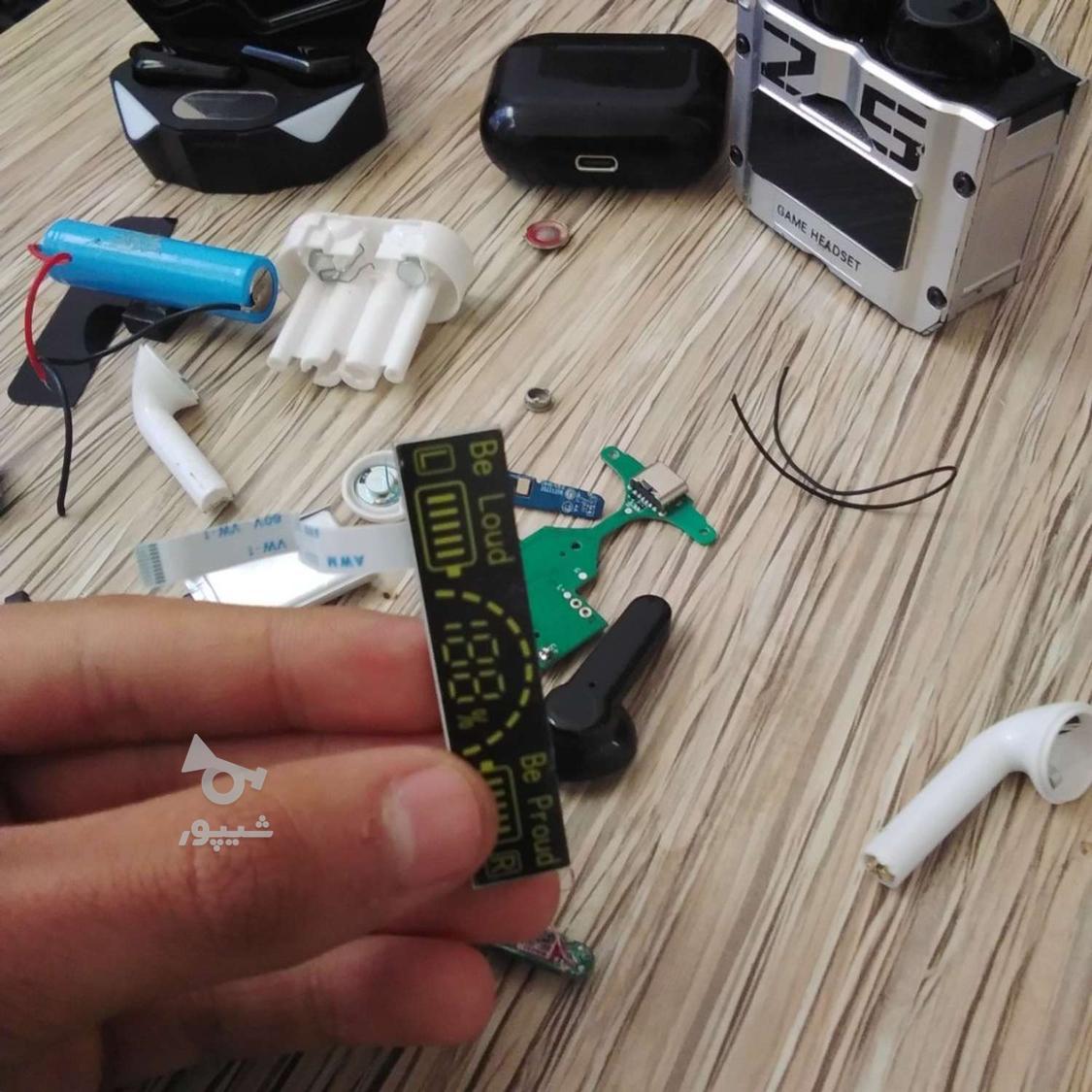 تعمیر تخصصی ایرپاد و هندزفری بلوتوث فروش باتری اصلی