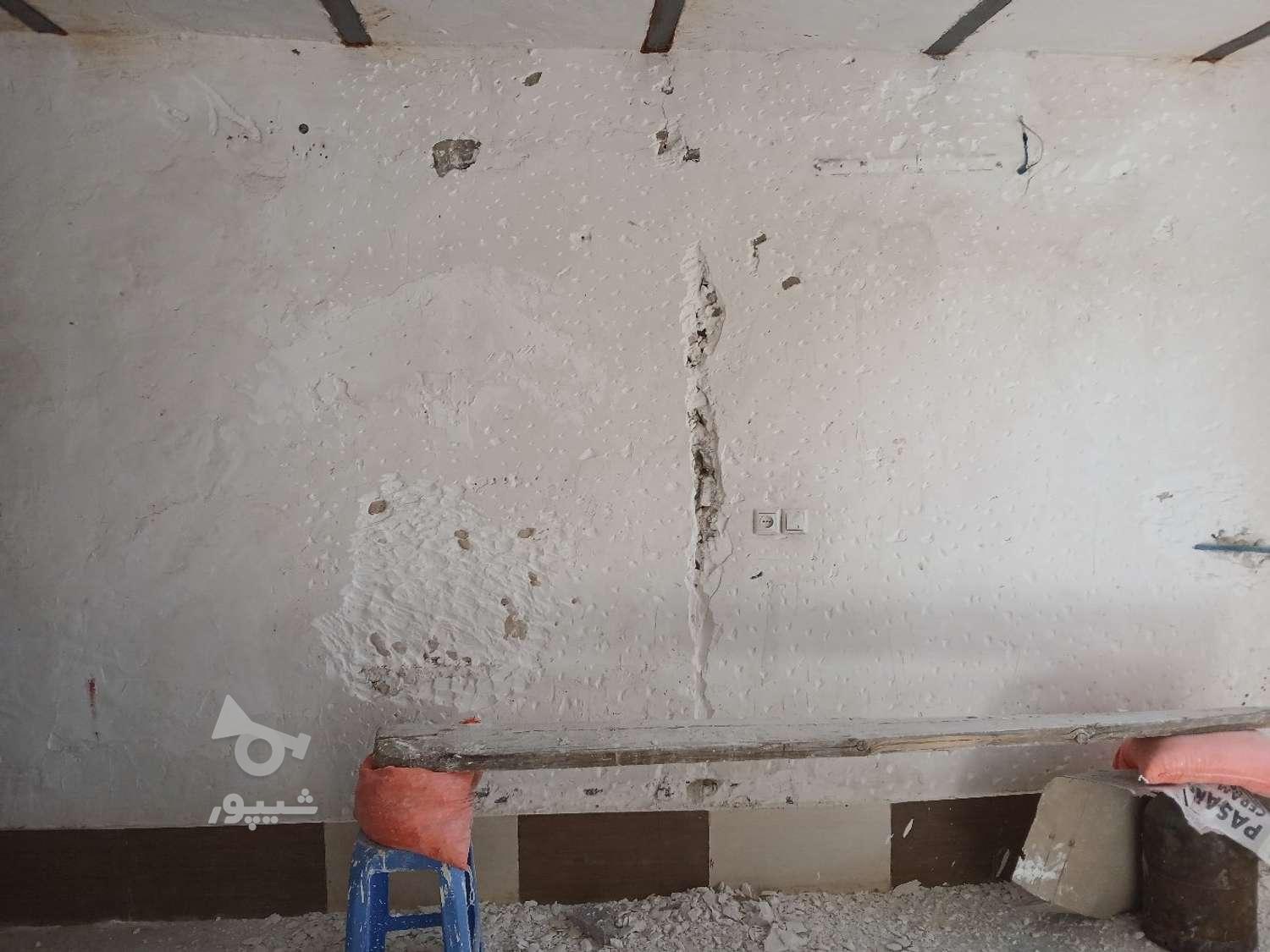 گچ کاری و ابزار بیست