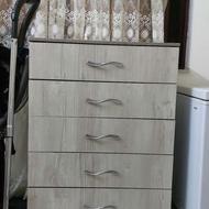 کشو لباس عروس بوده و فروش بعلت تغییر دکوراسیون