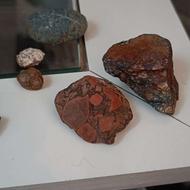 دو عدد شهاب سنگ مریخی کمیاب