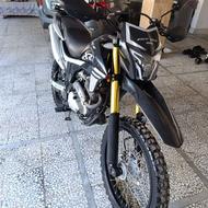 ایکس آر 250 همتاز