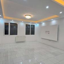 واحد فول درجه یک طبقه اول پارکینگ انباری