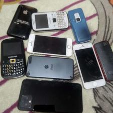 چند تا گوشی موبایل آنتیک