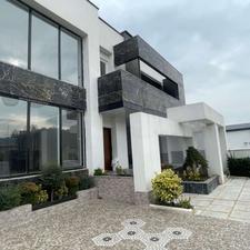 تهاتر فروش ویلای 356 متر در قلعه گردن