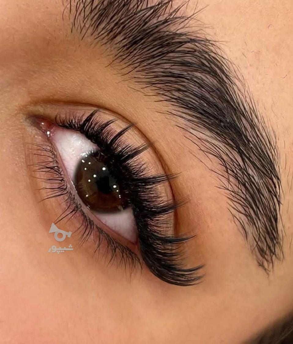 لیفت ولمینت کاشت مژه واکستشن