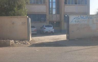 زمین به مساحت184مترسند منگوله ای