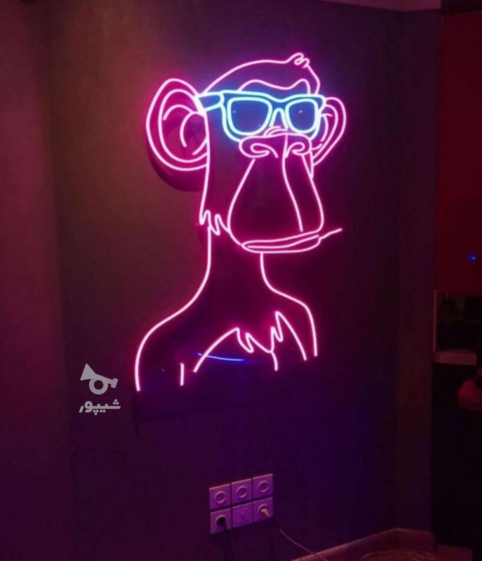 تابلو ساز نئون شلنگی نئون پلکسی تعمیر تابلو چلنیوم سوئدی