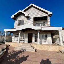 ویلا 245متری خوش نقشه 3 خواب با مدارک کامل در سرخرود