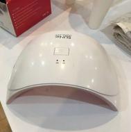 دستگاه یووی مخصوص ناخن کاران