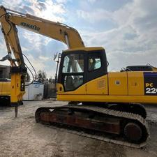 بیل مکانیکی کوماتسو 2012