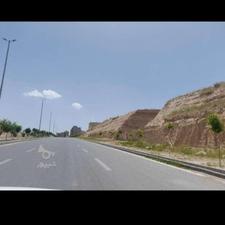 181 متر زمین بر خیابان