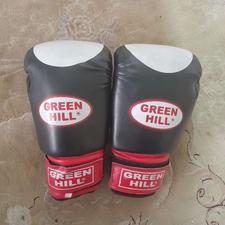 دستکش بوکس.