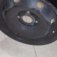 یکعدد رینگ پژو ویکجفت لاستیک 90درصدواگزوپژوه درحد