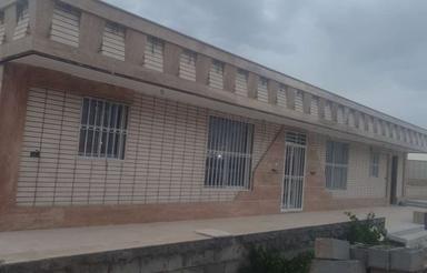 باغ 1000 متری در کمربندی شهرضا