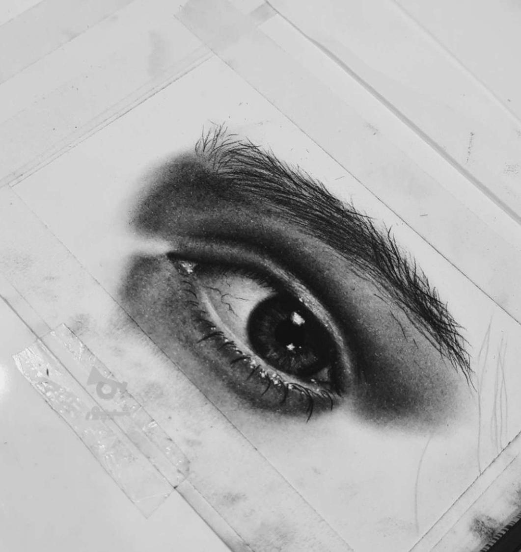 طراحی تخصصی سیاهقلم هایپررئال