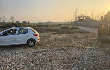 3 پلاک زمین مسکونی جاده تازه شن ریزی شده عالی برای ساخت